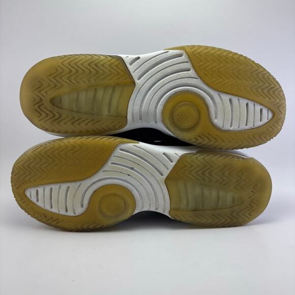 JORDAN Max Aura GS “Black Gold” Athletic Shoes Youth Size 7Y - Picture 8 of 12